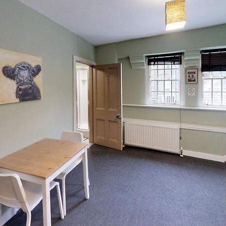 Dundee Backpackers Hostel מראה חיצוני תמונה