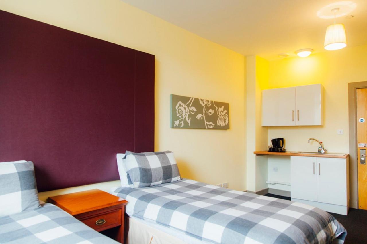 Dundee Backpackers Hostel מראה חיצוני תמונה