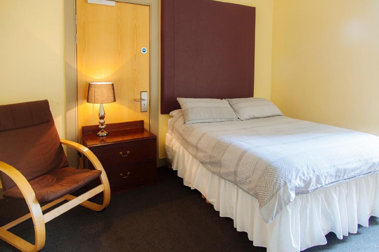Dundee Backpackers Hostel מראה חיצוני תמונה