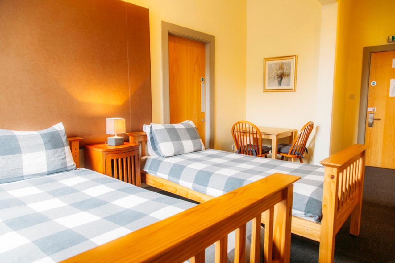 Dundee Backpackers Hostel מראה חיצוני תמונה